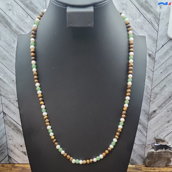 Tigers eye Jade Freshwater Pearl 28 inch necklace...
